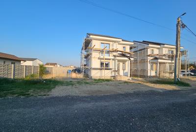 Duplex P+E in  Mosnita Noua in cartier Europa - 1