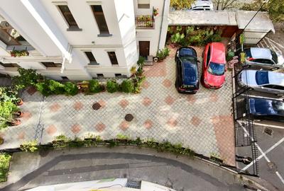 Piata Unirii Fantani Vila  500 mp utili curte 204 mp - 5