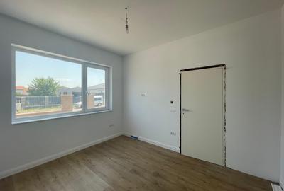 Duplex 5 camere separat prin CT Mosnita Noua - 5