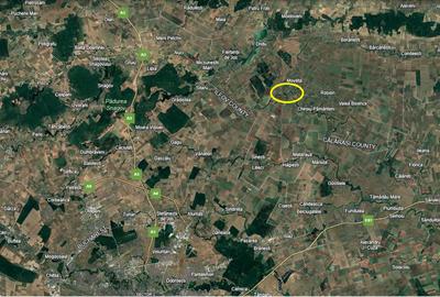 Unicat ! MOVILITA, la 800 m. fata de DN2 (E85) 104 Ha. teren agricol - 2