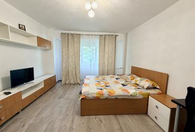 Garsonieră decomandată de închiriat | 45 mp utili | 13 Septembrie - 1