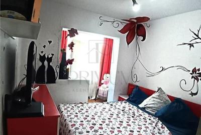 Apartament cu 3 camere semidecomandat în Dacia