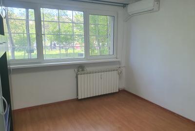 Vanzare-2 camere-p/4-dec-Dr Taberei-Plaza-reabilitat-liber-mobilat-92800€ - 2