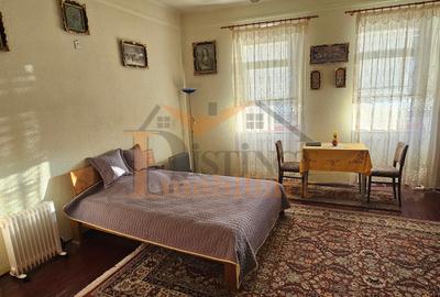 Casă in stil săsesc, 5 camere, 2500 mp teren, Bod zonă centrală. - 3