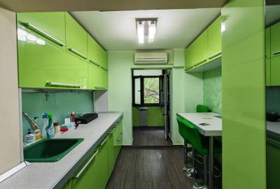 Apartament 2 Camere de Închiriat | Apărătorii Patriei | Metrou 10 min | Parcare - 8