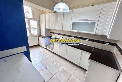 Apartament cu 3 camere Deco Foste proprietati CETATE Piata Finisat Nemobilat - 20