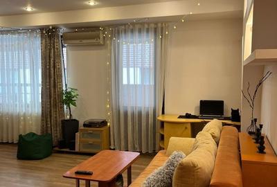 Închiriez apartament 2 camere- Vitan Mall - Pet friendly - 1