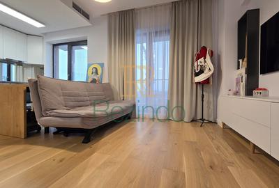 Apartament cu 2 camere semidecomandat în P-ta Presei Libere