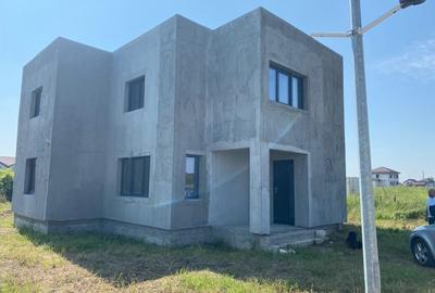 0% Comision - NEGOCIABIL-Casa la rosu,5 camere, 3 bai,220 mp,teren 480mp,Carcea