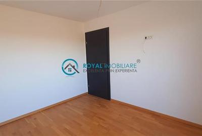 Royal Imobiliare-Vanzare Apartament 2 Camere Zona Albert - 11