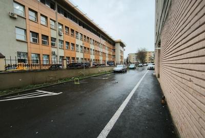 Spatiu Comercial Micalaca, Malul Muresului, zona 300 vizavi UAV - 3