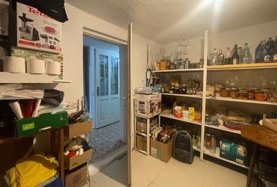 Casa de vanzare  curte propie cu garaj si loc parcare in fata casei - 12