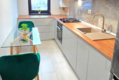 Apartament cu 2 camere decomandat, mobilat în Dacia