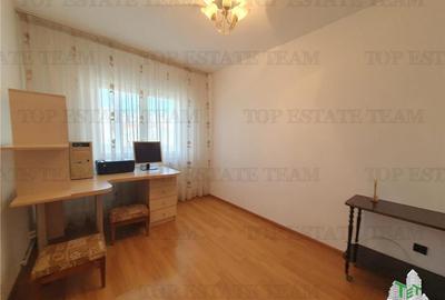 Apartament 4 Camere bloc Petromar in zona Gara Constanta - 12