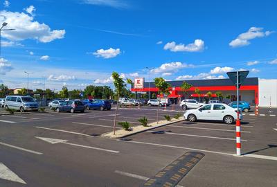 Apartament 2 camere de vanzare, acces rapid la metrou - Sector 4 - 16