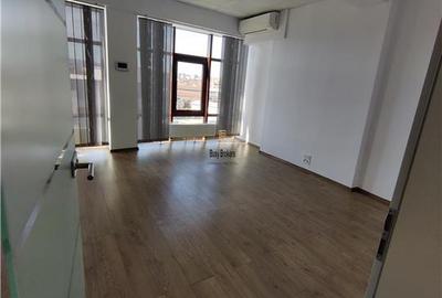 Spatii Birouri - 1500 mp - Piata Cibin - 24