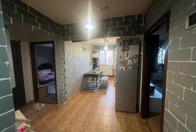 Apartament cu 2 camere, mobilat în Tomis Nord