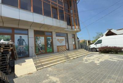 De inchiriat-Spatiu comercial Calea Craiovei-Zona cu trafic auto intens-Parcare - 3