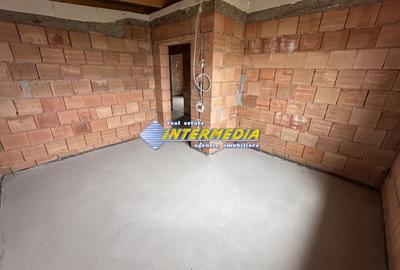 CASA NOUA I DE VANZARE I 120 MP I CETATE I SEMIFINISATA I 4 CAMERE I - 7