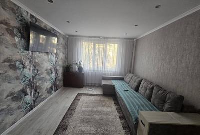 Apartament cu 3 camere semidecomandat, mobilat în Tătărași