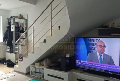 Duplex P+1+M teren 250mp Str Scolii - 26