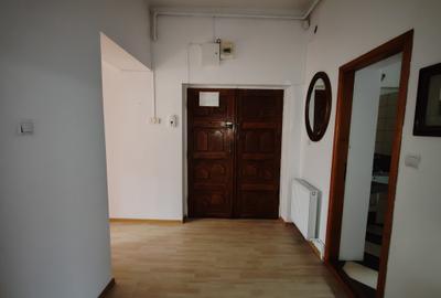 Apartament 2 camere in casa zona str. Lunga - 14