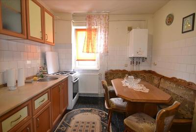 Apartament cu 2 camere semidecomandat în Astra