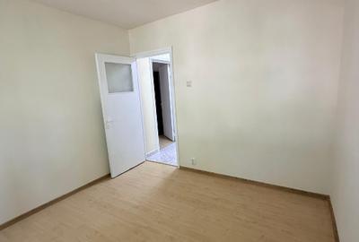 Proprietar vand apartament cu 3 camere,zona Berceni, 66 mp - 3