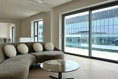 Apartament cu 3 camere decomandat, mobilat în Aviației