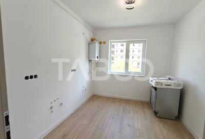 Apartament 3 camere decomandat - 2 bai - balcon - parcare - intabulat - 9
