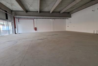Spatiu comercial de inchiriat zona centrala Cisnadie - 10