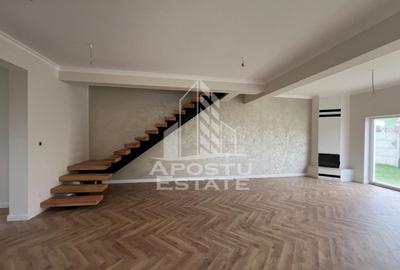 Duplex cu 4 camere în Dumbrăvița