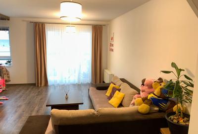 Apartament cu 3 camere decomandat, mobilat în Răcădău
