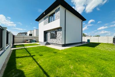 Casă individuală cu 4 camere în Berceni