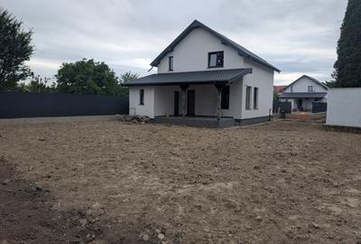 Vila toate utilitățile, încălzire pardoseală, Serbanesti - 14