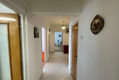 2 Camere Decebal - 3 min Metrou Piata Muncii - Loc de Parcare - 8