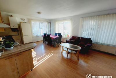 Apartament cu 3 camere semidecomandat, mobilat în Bună Ziua