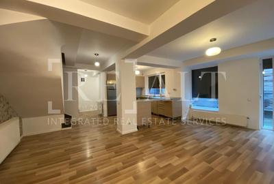 Inchiriere casa, vila 5 camere | Imobil 2013, Singur curte, Nemobilat | Aviatiei - 2