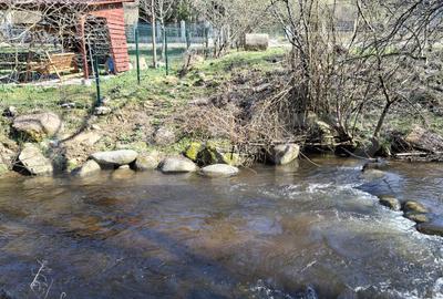 Casa de vacanta 4 camere, 100 mp, teren 768 mp, Dealu Mare, Comuna Marisel - 1