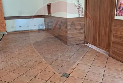 Spațiu comercial modern 160mp de închiriat în zona Aurel Vlaicu - 3