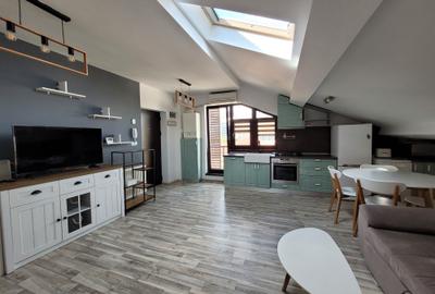 Apartament cu 2 camere semidecomandat, mobilat în 1 Mai