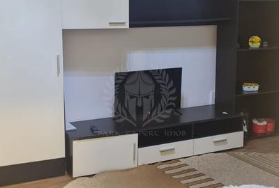 Apartament cu 2 camere semidecomandat, mobilat în Exterior Nord