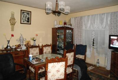 Apartament cu 3 camere de vânzare în zona Zorilor - 4