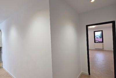 Inchiriere Clădire Birouri P+2-Ultracentral Ploiești-100mp/etaj-200mp/Clad+Curte - 11