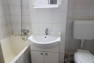 Apartament doua camere, mobilat, la parter, zona Tic - Tac, Universitate - 6