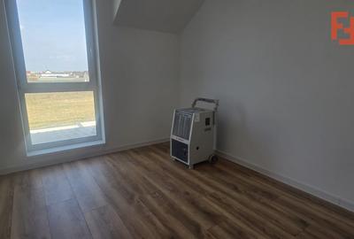 Proiect modern 4 camere, finisat la cheie, predare imediata - Mosnita Noua - 11