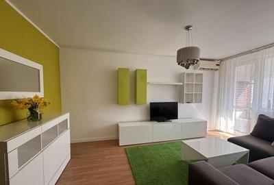 Apartament cu 3 camere decomandat, mobilat în Berceni