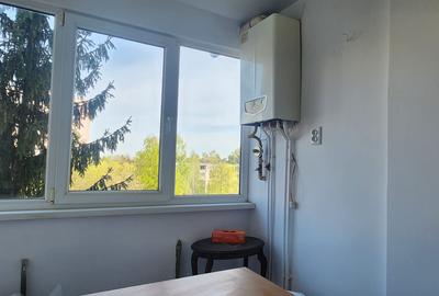 Garsoniera situata in Astra, etaj 4/9, suprafata 35 mp, renovata, libera! - 3