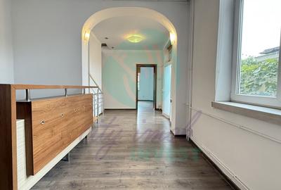 Vila in stil arhitectural german adiacent Calea Mosilor - 8