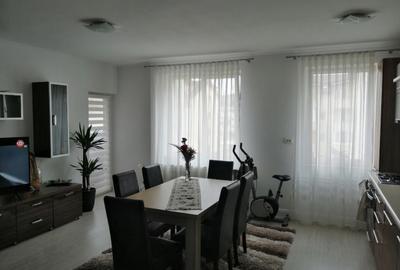Apartament de inchiriat , 52 mp utili , parcare ,zona Eroilor - 3